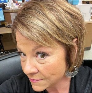 Meet your Posher, Joellen